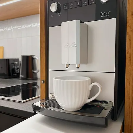 Modern - Metro&plac Zbawiciela Warszawa